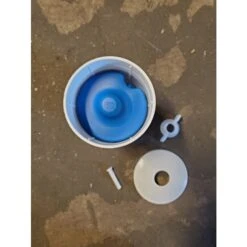 Abreuvoir Poule En Plastique Avec Pieds Imperial Easy Clean 20L Bleu Et Blanc - Gaun -Chemin des Poulaillers Boutique abreuvoir poule plastique imperial gaun filtre reglable