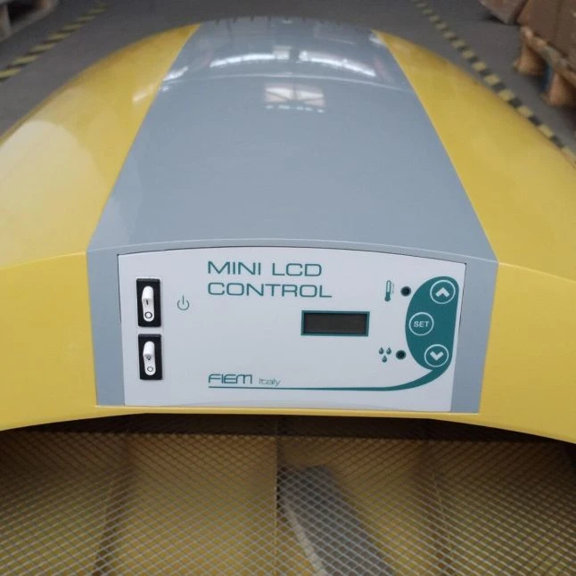 Couveuse Automatique Digitale Poule Cosmo 72 Mini LCD Capacité 72 œufs - FIEM 5 Couveuse Automatique Digitale Poule Cosmo 72 Mini LCD Capacité 72 œufs - FIEM – Image 3