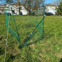 Filet Poule Grande Hauteur Double Pointe 50m X 1,26m - Zen Farm -Chemin des Poulaillers Boutique filet poule zen farm 126cm 15m porte ouverte exterieur 2