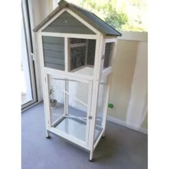 Volière Oiseaux En Bois Avec Toit Shingle Inséparable Bleue Et Blanche -Chemin des Poulaillers Boutique img 20220806 110332