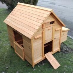 Poulailler Cémani XL Toit Bois 6 à 10 Poules -Chemin des Poulaillers Boutique poulailler bois cemani xl 6 8 poules profil ouvert