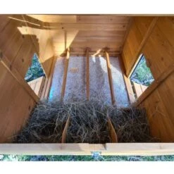 Poulailler Farmer XL Toit En Tôle Ouvrant 6 à 10 Poules Bois FSC -Chemin des Poulaillers Boutique poulailler farmer xl toit tole vue interieur pondoir ouvert