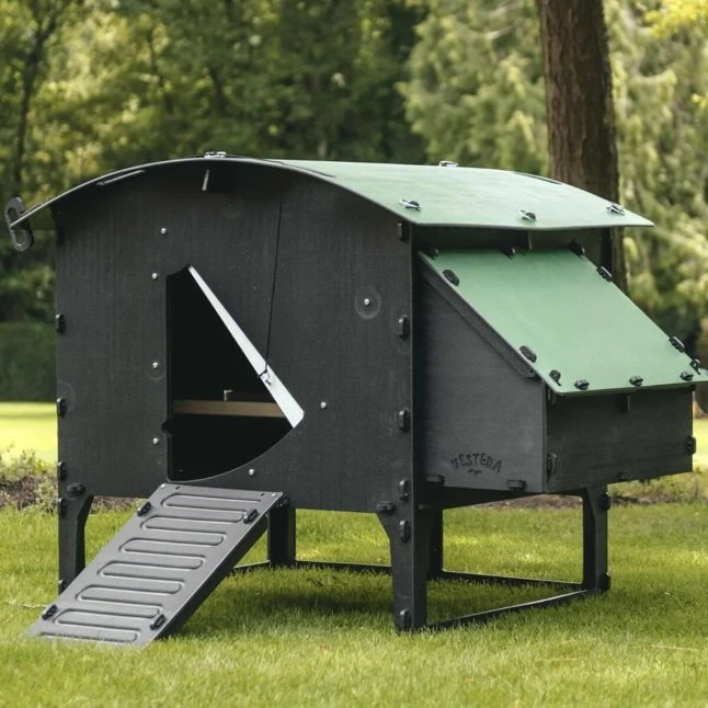 Poulailler Nestera Sur Pieds Taille L Plastique Recyclé 8 à 15 Poules 3 Poulailler Nestera Sur Pieds Taille L Plastique Recyclé 8 à 15 Poules