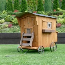 Poulailler Roulotte Toit Tôle 6 à 10 Poules Mobile -Chemin des Poulaillers Boutique poulailler roulotte ferme