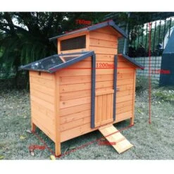 Poulailler Farmer L Toit En Tôle Ouvrant 4 à 6 Poules Bois FSC -Chemin des Poulaillers Boutique poulailler farmer l bois fsc dimensions 1
