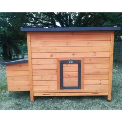 Poulailler Sussex XL Toit Shingle Noir Ouvrant 6 à 10 Poules Bois FSC -Chemin des Poulaillers Boutique poulailler sussex face avant ferme